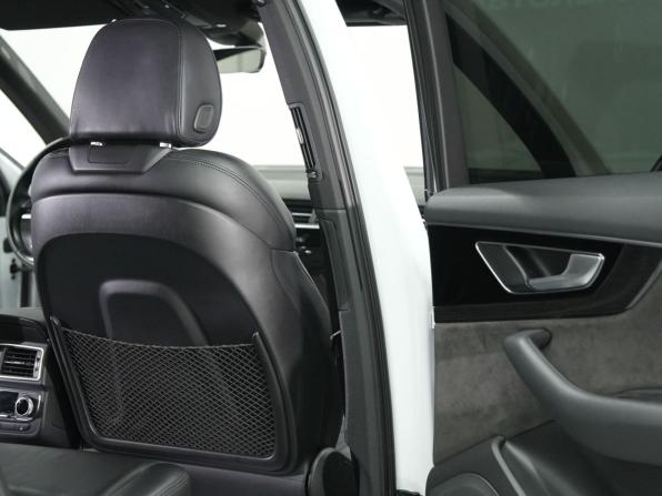 Audi Q7 II (4M) с пробегом 2017 года, цена 4 200 000 рублей, 155000 км, внедорожник, Автокод Объявления