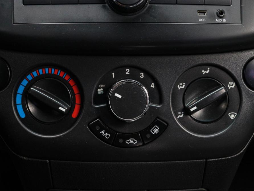 Chevrolet Aveo I Рестайлинг Москва  - изображение 13