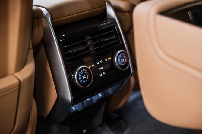 Новый Land Rover Range Rover V 2026 года, цена 23 950 000 рублей, внедорожник, Автокод Объявления