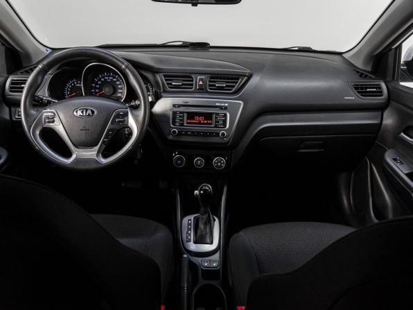 Kia Rio III Рестайлинг с пробегом 2016 года, цена 780 000 рублей, 95477 км, хэтчбек, Автокод Объявления