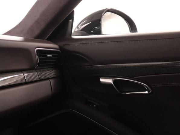 Porsche 911 VII (991) Рестайлинг с пробегом 2017 года, цена 8 777 000 рублей, 45871 км, купе, Автокод Объявления