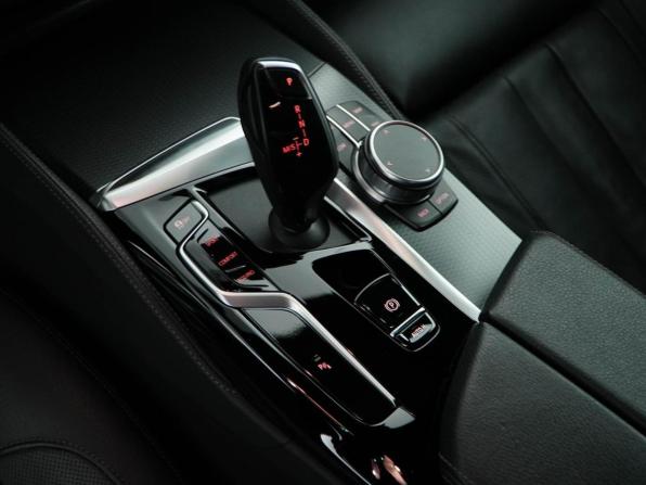 BMW 5 серии VII (G30/G31/G38) Рестайлинг с пробегом 2020 года, цена 4 358 055 рублей, 101314 км, седан, Автокод Объявления