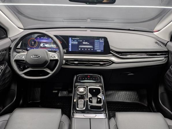 JAC JS6 с пробегом 2023 года, цена 1 899 000 рублей, 29669 км, внедорожник, Автокод Объявления