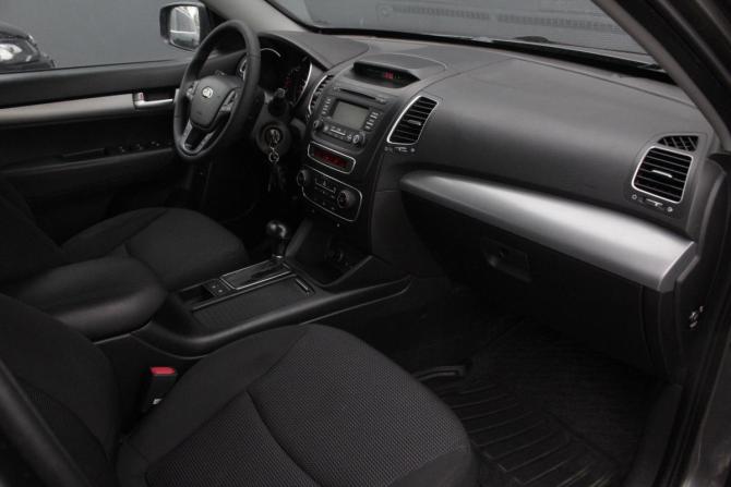 Kia Sorento II Рестайлинг с пробегом 2013 года, цена 1 695 000 рублей, 170138 км, внедорожник, Автокод Объявления