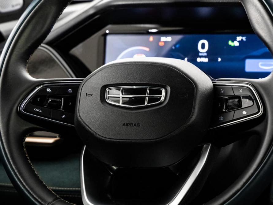 Geely Monjaro I Санкт-Петербург  - изображение 12