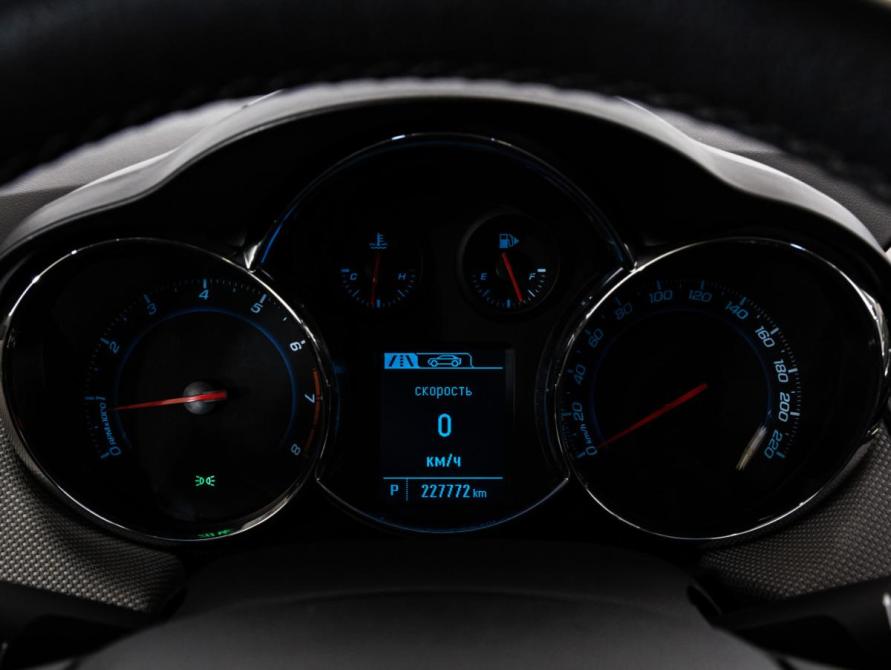Chevrolet Cruze I Рестайлинг Санкт-Петербург  - изображение 20
