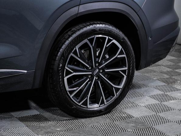 Geely Monjaro I Рестайлинг 2 с пробегом 2025 года, цена 4 199 000 рублей, 15683 км, внедорожник, Автокод Объявления