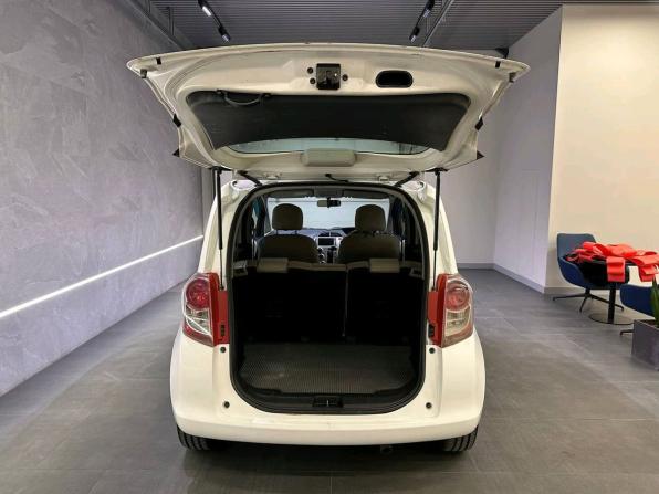 Toyota Ractis I с пробегом 2008 года, цена 485 000 рублей, 301602 км, хэтчбек, Автокод Объявления