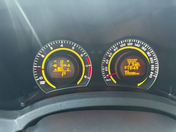 Toyota Auris I Рестайлинг с пробегом 2011 года, цена 980 000 рублей, 170383 км, хэтчбек, Автокод Объявления