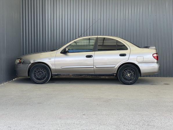 Nissan Almera II (N16) Рестайлинг с пробегом 2005 года, цена 100 000 рублей, 200000 км, седан, Автокод Объявления
