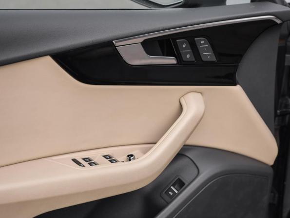 Audi A5 II (F5) Рестайлинг с пробегом 2020 года, цена 3 699 000 рублей, 157868 км, лифтбек, Автокод Объявления
