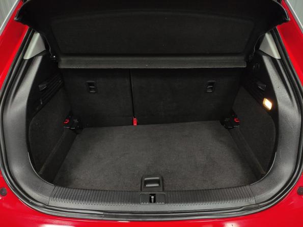 Audi A1 I (8X) с пробегом 2013 года, цена 800 000 рублей, 208582 км, хэтчбек, Автокод Объявления