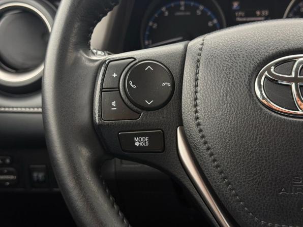 Toyota RAV4 IV (XA40) Рестайлинг с пробегом 2018 года, цена 2 200 000 рублей, 145000 км, внедорожник, Автокод Объявления