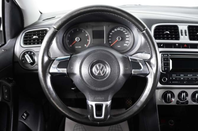 Volkswagen Polo V с пробегом 2013 года, цена 829 000 рублей, 212456 км, седан, Автокод Объявления