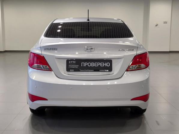 Hyundai Solaris I Рестайлинг с пробегом 2015 года, цена 830 000 рублей, 205968 км, седан, Автокод Объявления