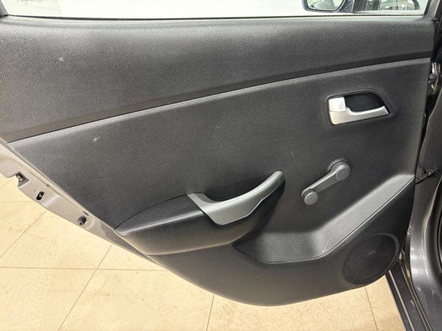 Kia Rio III Альметьевск  - изображение 17