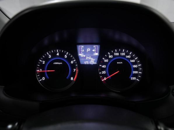 Hyundai Solaris I Рестайлинг с пробегом 2015 года, цена 1 130 000 рублей, 125000 км, седан, Автокод Объявления