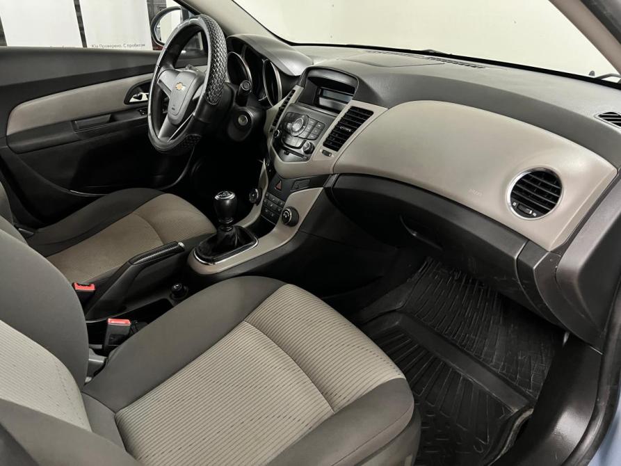 Chevrolet Cruze I Тюмень  - изображение 9
