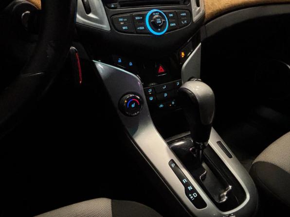 Chevrolet Cruze I Рестайлинг с пробегом 2014 года, цена 599 000 рублей, 190000 км, седан, Автокод Объявления