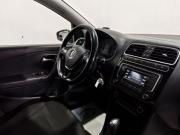 Volkswagen Polo V Рестайлинг Курск  - изображение 21