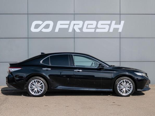 Toyota Camry VIII (XV70) с пробегом 2019 года, цена 2 835 000 рублей, 138955 км, седан, Автокод Объявления