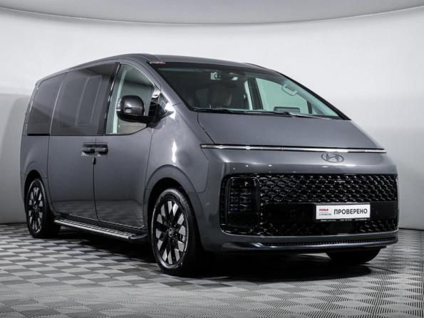 Hyundai Staria I с пробегом 2024 года, цена 5 500 000 рублей, 32554 км, минивэн, Автокод Объявления