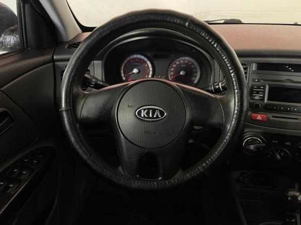 Kia Rio II Рестайлинг с пробегом 2009 года, цена 389 000 рублей, 292766 км, седан, Автокод Объявления