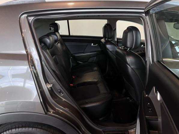 Kia Sportage III с пробегом 2012 года, цена 1 337 000 рублей, 214155 км, внедорожник, Автокод Объявления