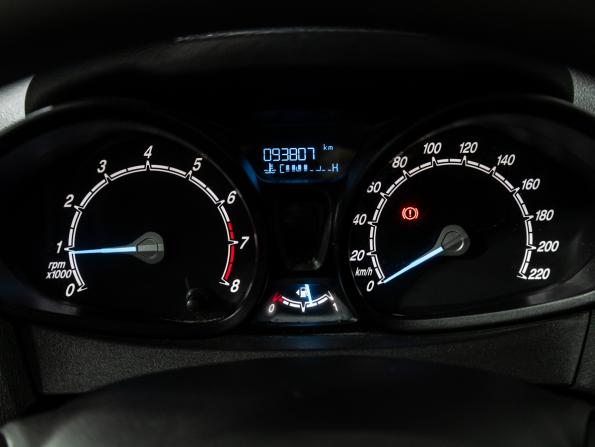 Ford Fiesta Mk6 Рестайлинг с пробегом 2017 года, цена 879 700 рублей, 93770 км, седан, Автокод Объявления
