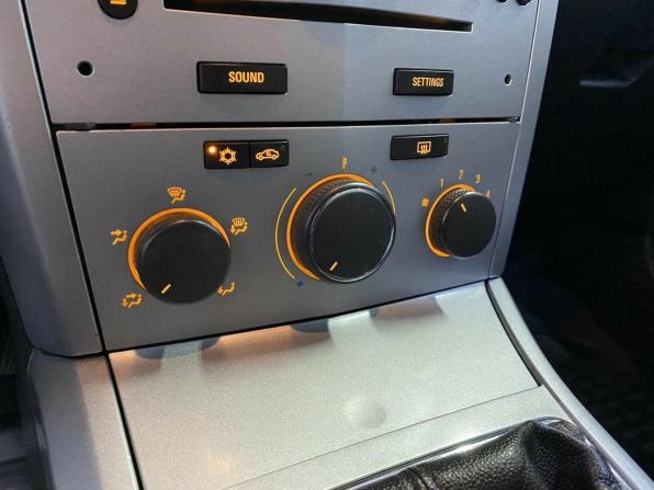 Opel Astra H Рестайлинг с пробегом 2010 года, цена 389 020 рублей, 276679 км, хэтчбек, Автокод Объявления