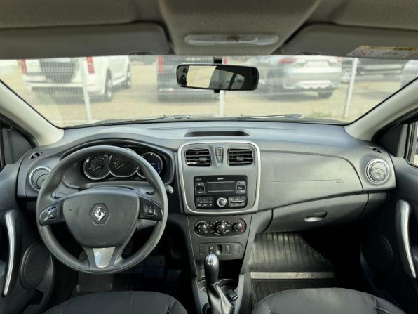 Renault Sandero II с пробегом 2018 года, цена 775 000 рублей, 170164 км, хэтчбек, Автокод Объявления