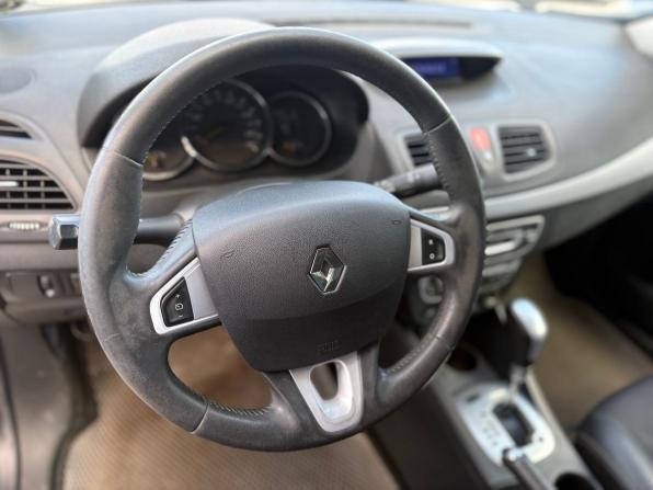 Renault Fluence I с пробегом 2011 года, цена 532 000 рублей, 263336 км, седан, Автокод Объявления