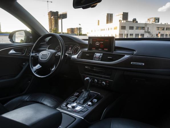 Audi A6 IV (C7) Рестайлинг с пробегом 2015 года, цена 2 200 000 рублей, 131621 км, седан, Автокод Объявления
