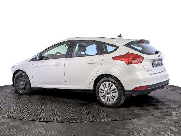 Ford Focus III Рестайлинг с пробегом 2018 года, цена 1 100 000 рублей, 75070 км, хэтчбек, Автокод Объявления