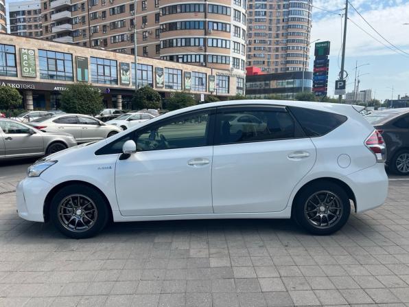 Toyota Prius Alpha I (ZVW40/41) Рестайлинг с пробегом 2015 года, цена 1 450 000 рублей, 126390 км, универсал, Автокод Объявления