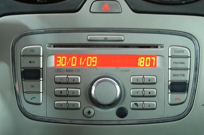 Ford Focus II Рестайлинг с пробегом 2008 года, цена 599 000 рублей, 274626 км, хэтчбек, Автокод Объявления