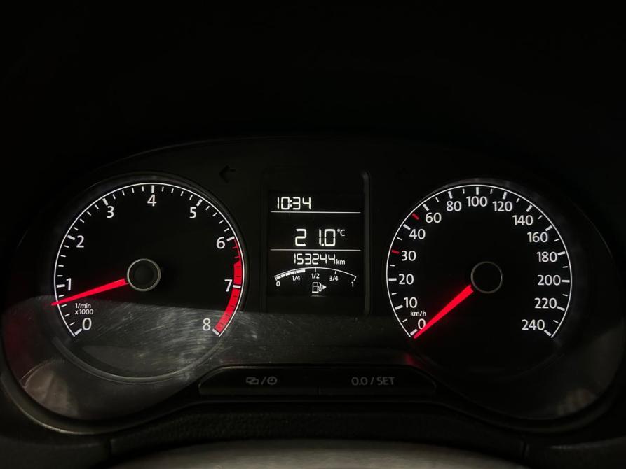 Volkswagen Polo V Рестайлинг Санкт-Петербург  - изображение 21