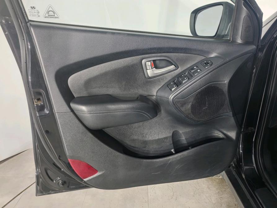 Hyundai ix35 I Санкт-Петербург  - изображение 11