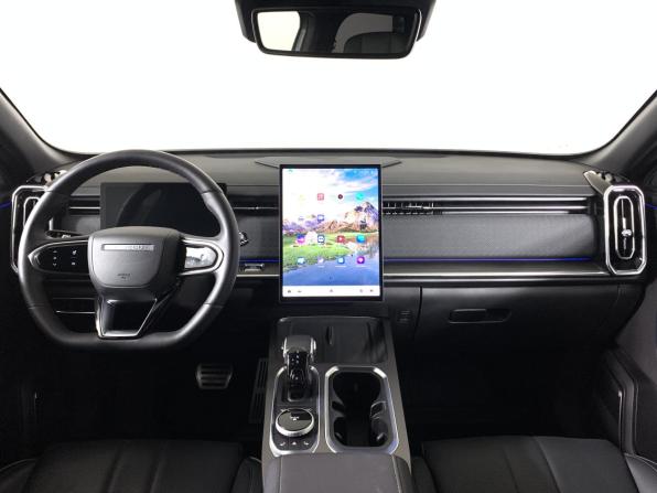 Jaecoo J7 I с пробегом 2024 года, цена 2 398 000 рублей, 5824 км, внедорожник, Автокод Объявления