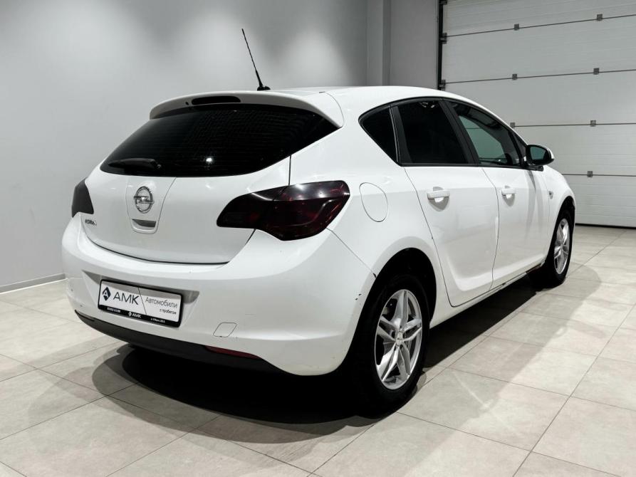 Opel Astra J Екатеринбург  - изображение 6