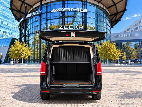 Mercedes-Benz V-Класс III (W447) Рестайлинг с пробегом 2023 года, цена 8 600 000 рублей, 14071 км, минивэн, Автокод Объявления