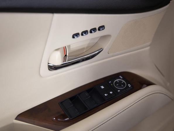 Lexus RX III Рестайлинг с пробегом 2014 года, цена 1 899 000 рублей, 247610 км, внедорожник, Автокод Объявления