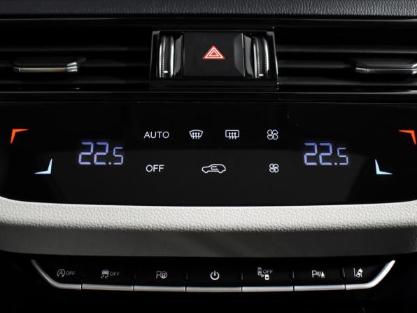Hongqi HS5 I с пробегом 2024 года, цена 2 832 000 рублей, 39773 км, внедорожник, Автокод Объявления