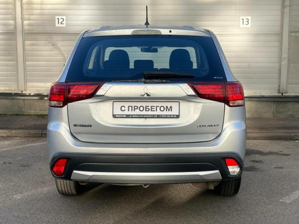 Mitsubishi Outlander III Рестайлинг 2 с пробегом 2016 года, цена 1 529 000 рублей, 178997 км, внедорожник, Автокод Объявления