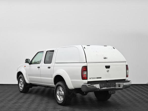 Nissan NP300 с пробегом 2014 года, цена 1 149 000 рублей, 158000 км, offers.body_type.unknown, Автокод Объявления