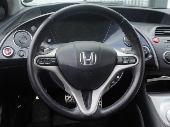 Honda Civic VIII с пробегом 2008 года, цена 729 000 рублей, 119323 км, хэтчбек, Автокод Объявления