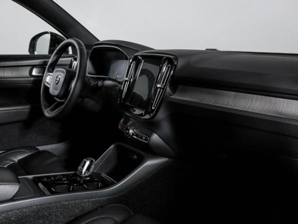 Volvo XC40 I с пробегом 2020 года, цена 2 775 000 рублей, 137238 км, внедорожник, Автокод Объявления