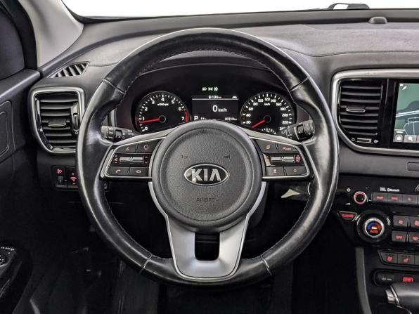 Kia Sportage IV Рестайлинг с пробегом 2021 года, цена 2 890 000 рублей, 87208 км, внедорожник, Автокод Объявления