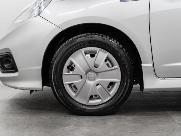Honda Fit Shuttle I с пробегом 2013 года, цена 950 000 рублей, 178153 км, универсал, Автокод Объявления