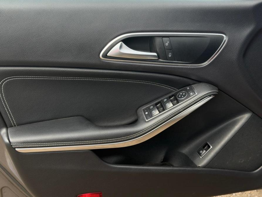 Mercedes-Benz CLA I (C117 X117) Набережные Челны  - изображение 17